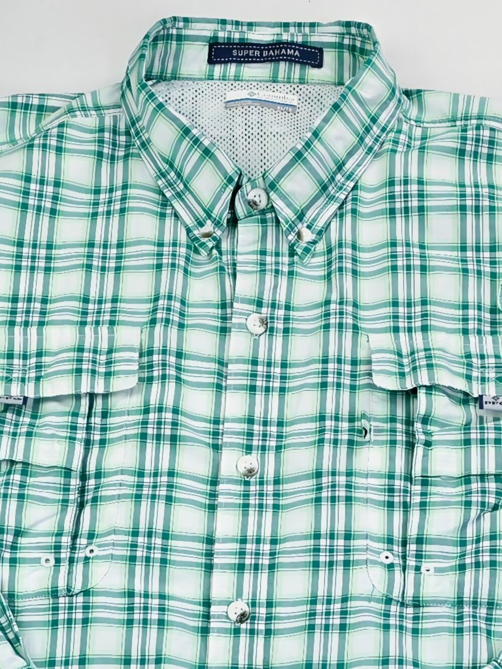 Columbia Super Bahama PFG Back Vent Size XL Mens Green White Check Button Down